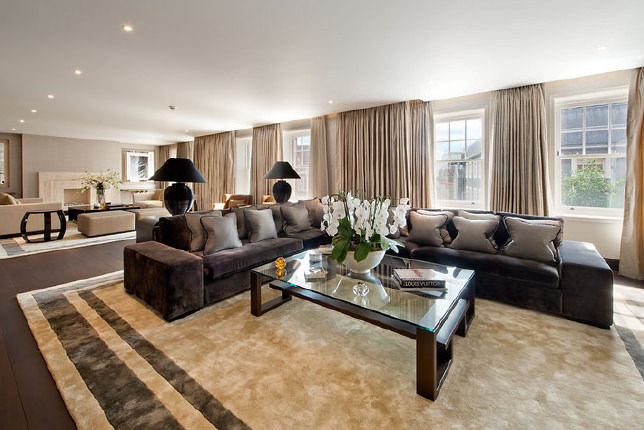 Выгодно ли покупать недвижимость в курортном городе?